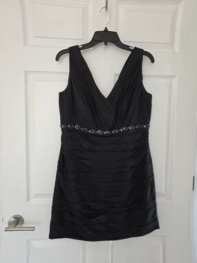 Jade Couture Black Sleeveless V-Neck Cocktail Dress with Beaded Waist